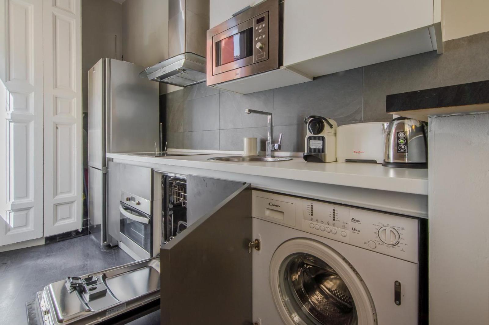Great Apt Para 6Pax In The Heart Of Madrid Center Экстерьер фото